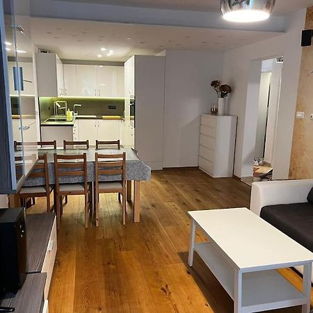 Porec, Tolle 3 Zi-Whg, Sehr Zentral, Top Zustand! Mit Internet Und W-Lan! Εξωτερικό φωτογραφία